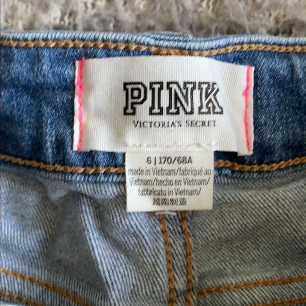 Pink Cut-Off shorts - Picture 2 of 3